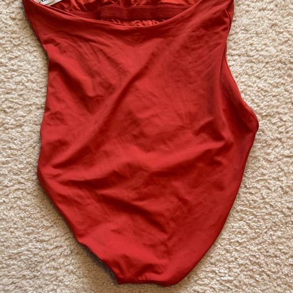 Andie Women’s Orange Halter Neck Swimsuit, size small, NWOT - Picture 5 of 5